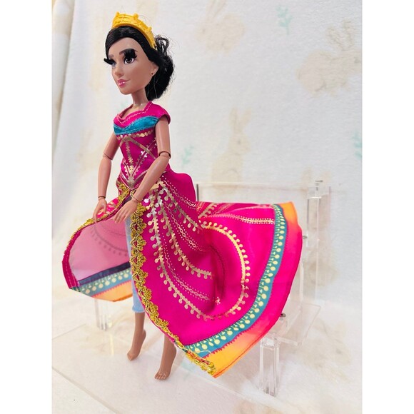 Glamorous Princess Jasmine Doll - Picture 3 of 6